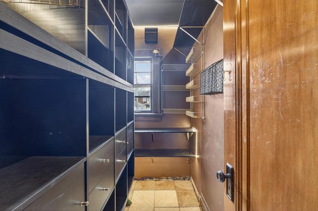 2363 S 11th STREET, Milwaukee, WI 53215