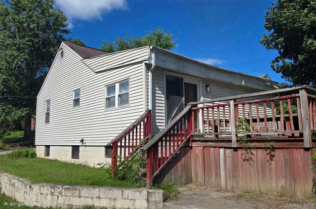 6 Poplar Street, Poughkeepsie, NY 12601