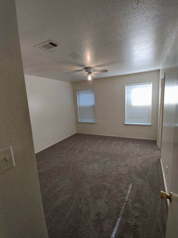 247 Cliff Heights Circle, Dallas, TX 75241
