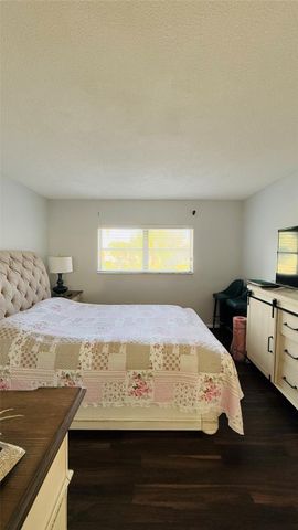 4200 Crystal Lake Drive 210, Pompano Beach, FL 33064