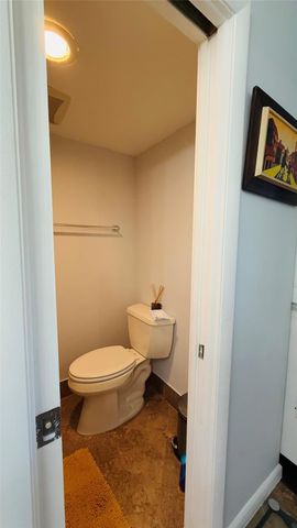 4200 Crystal Lake Drive 210, Pompano Beach, FL 33064