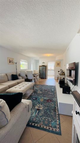 4200 Crystal Lake Drive 210, Pompano Beach, FL 33064