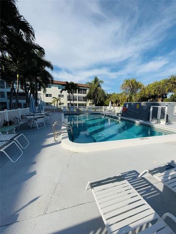 4200 Crystal Lake Drive 210, Pompano Beach, FL 33064