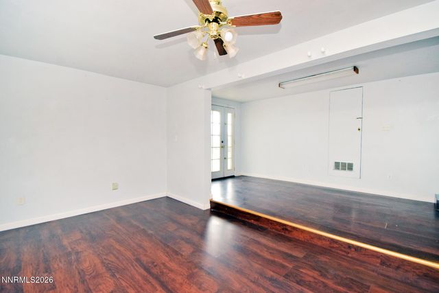 550 Quartz Lane, Sun Valley, NV 89433