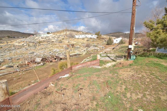 550 Quartz Lane, Sun Valley, NV 89433