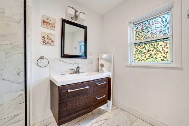 89 Dutton St, Malden, MA 02148