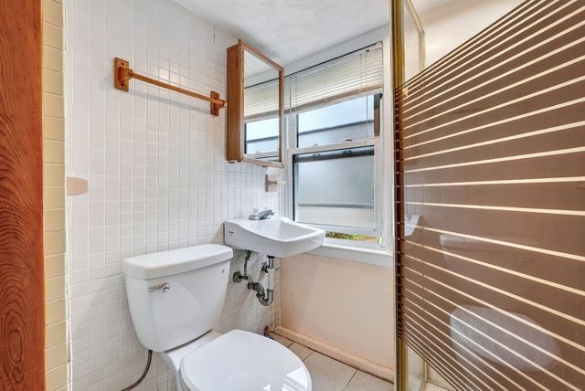 89 Dutton St, Malden, MA 02148