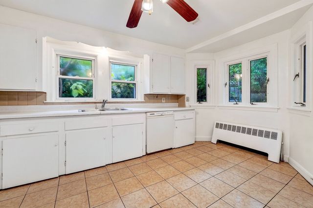 89 Dutton St, Malden, MA 02148