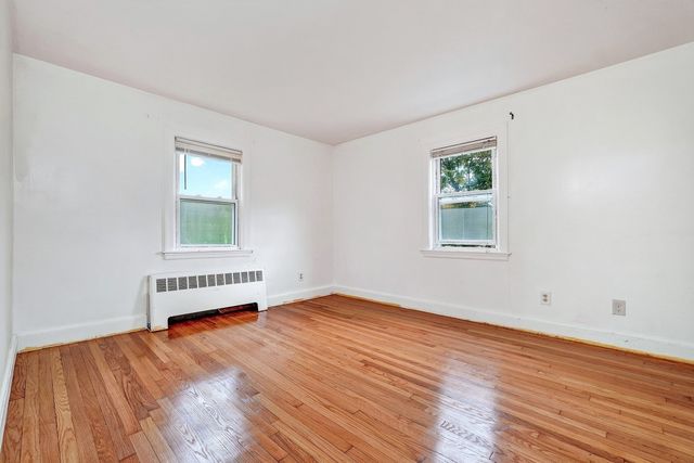 89 Dutton St, Malden, MA 02148