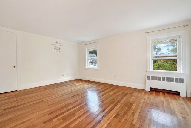 89 Dutton St, Malden, MA 02148