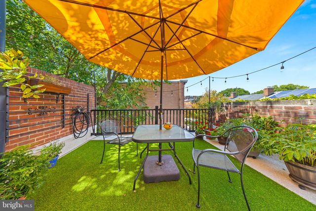 1063 W BARRE, Baltimore, MD 21230