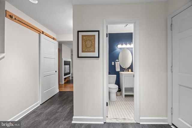 1063 W BARRE, Baltimore, MD 21230