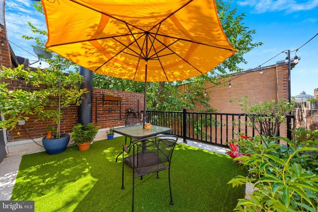 1063 W BARRE, Baltimore, MD 21230