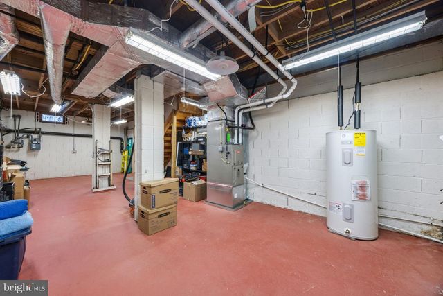 1063 W BARRE, Baltimore, MD 21230