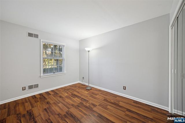 70 Harristown Road 1, Fair Lawn, NJ 07410