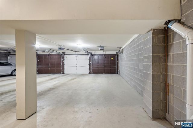 70 Harristown Road 1, Fair Lawn, NJ 07410