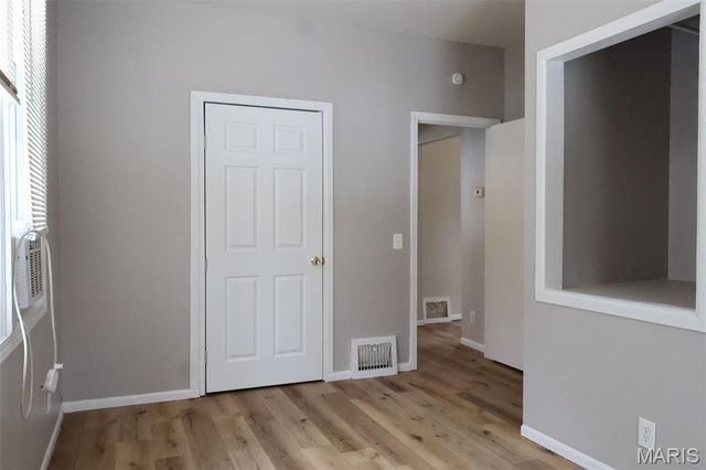 2126 Lexa Drive, Jennings, MO 63136