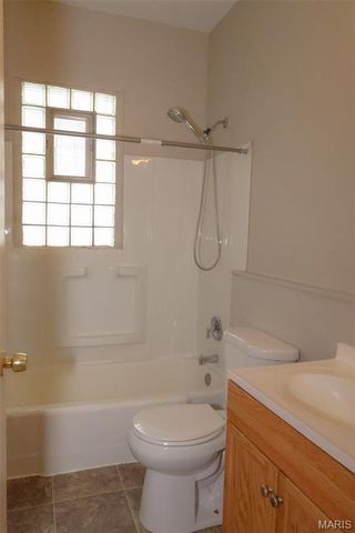 2126 Lexa Drive, Jennings, MO 63136