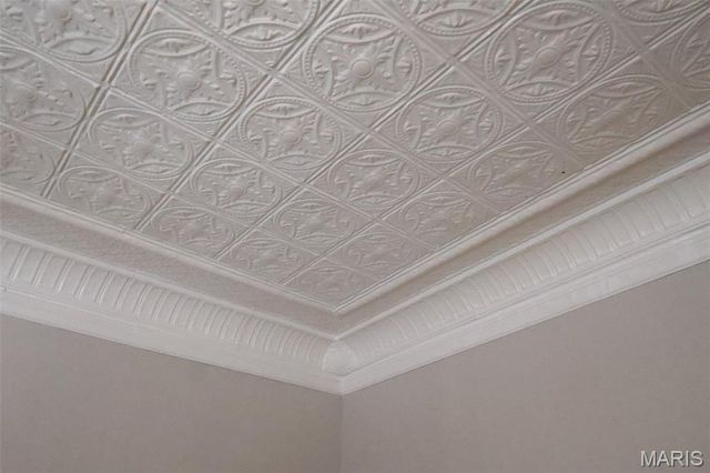 2126 Lexa Drive, Jennings, MO 63136