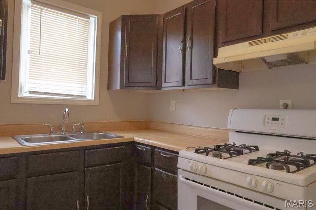 2126 Lexa Drive, Jennings, MO 63136