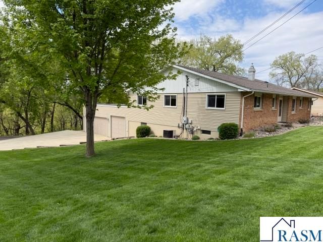 487 Marvin Boulevard, North Mankato, MN 56003