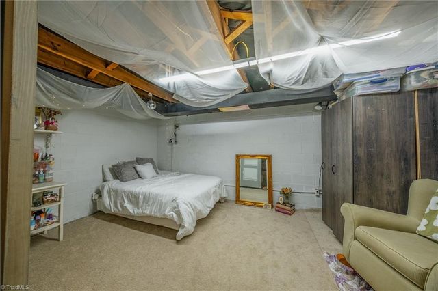 3902 Old Lexington Road, Winston-salem, NC 27107