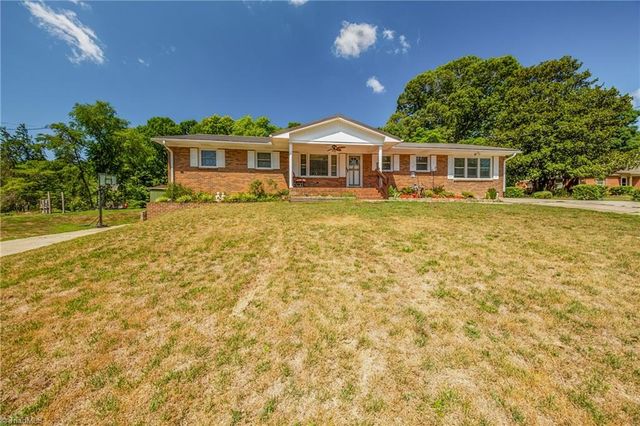 3902 Old Lexington Road, Winston-salem, NC 27107