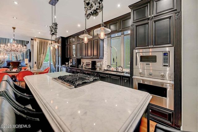 248 Navesink Court, Holmdel, NJ 07733