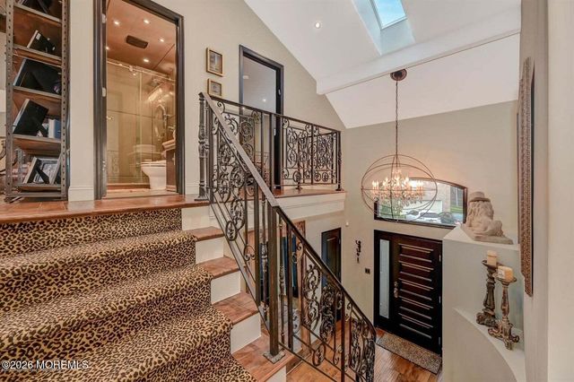 248 Navesink Court, Holmdel, NJ 07733