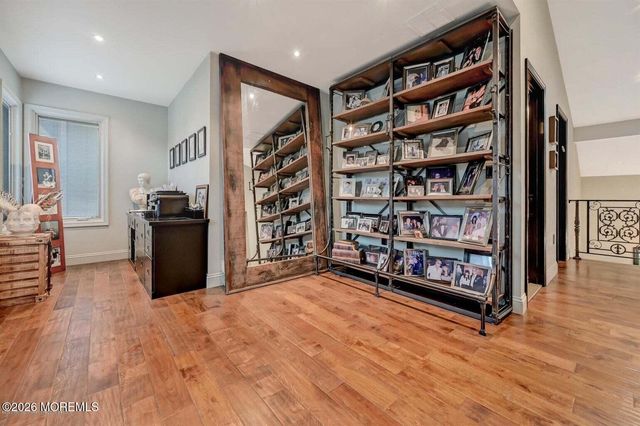 248 Navesink Court, Holmdel, NJ 07733