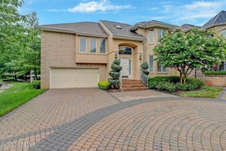 248 Navesink Court, Holmdel, NJ 07733