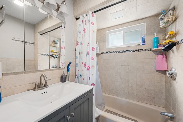 12 Richdale Ave, Everett, MA 02149