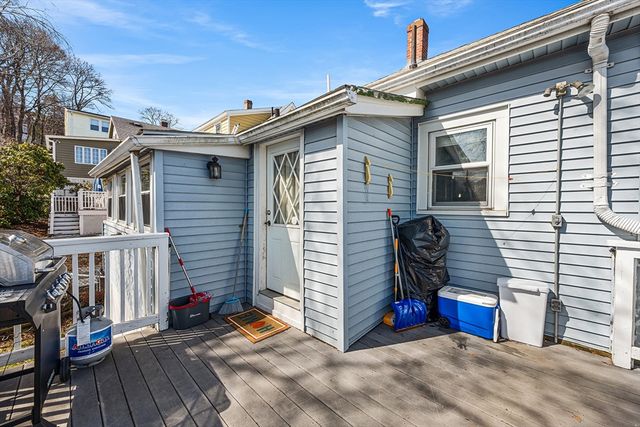 12 Richdale Ave, Everett, MA 02149