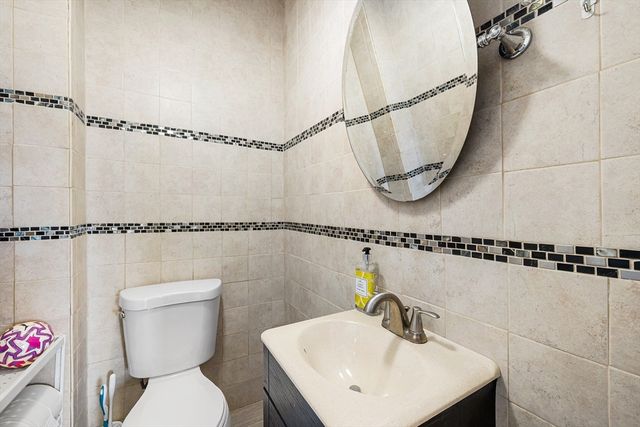 12 Richdale Ave, Everett, MA 02149