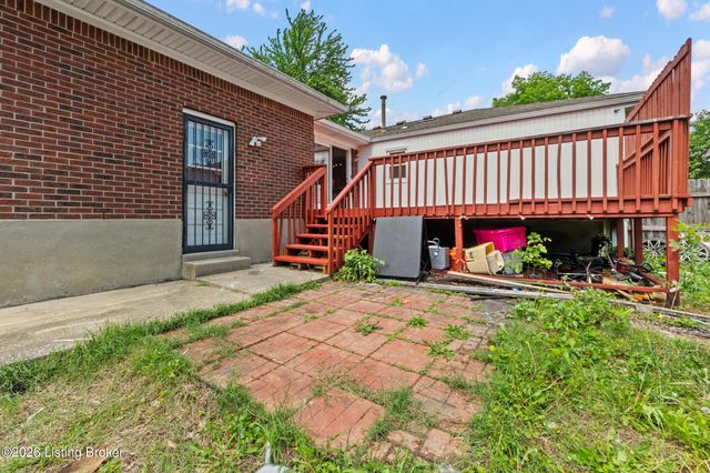 4524 Sandhill Rd, Louisville, KY 40219