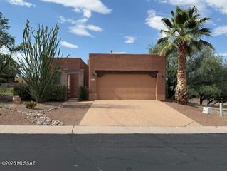 253 Market Circle, Tubac, AZ 85646