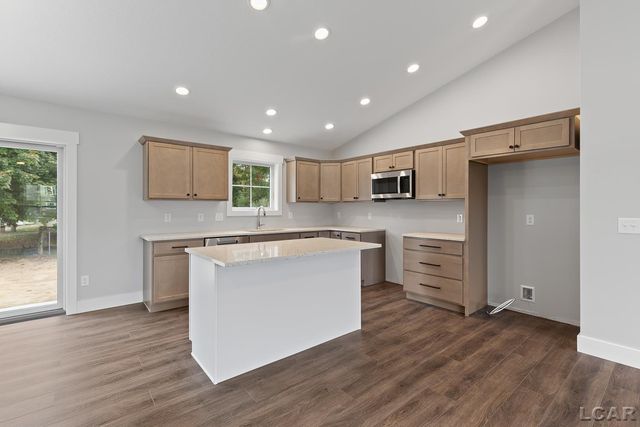 3185 Pender Court, Adrian, MI 49221