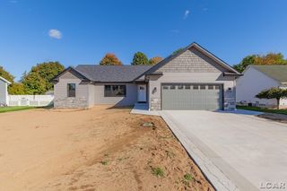 3185 Pender Court, Adrian, MI 49221