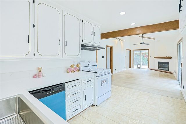 15312 Doty, Lawndale, CA 90260