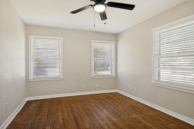 1913 Landa Drive, Garland, TX 75042