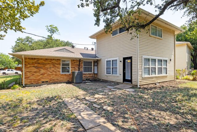 1913 Landa Drive, Garland, TX 75042