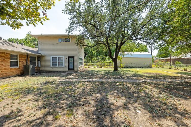 1913 Landa Drive, Garland, TX 75042