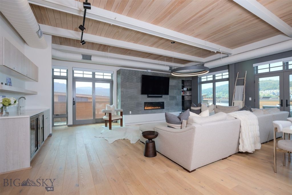 99 Town Center Avenue Unit R2, Big Sky, MT 59716 photo 2