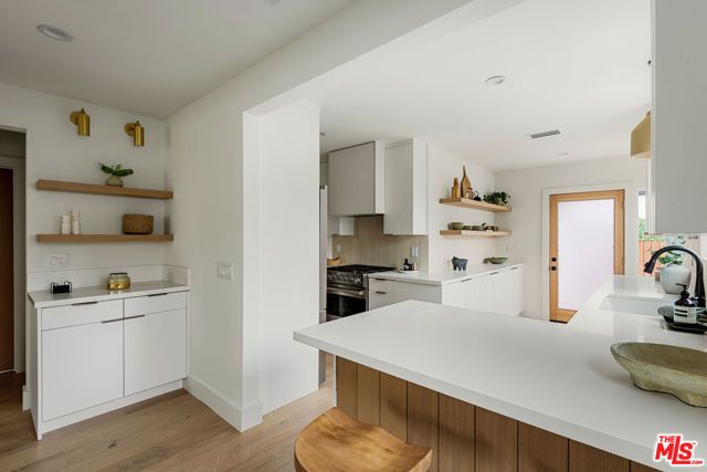 11840 Juniette Street, Culver City, CA 90230