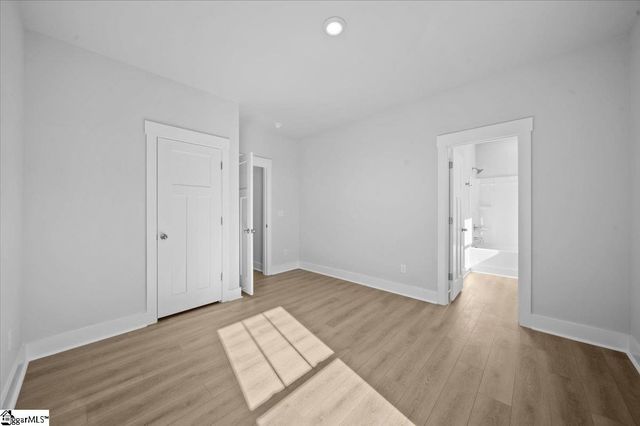 528 Winstone Trail, Woodruff, SC 29388