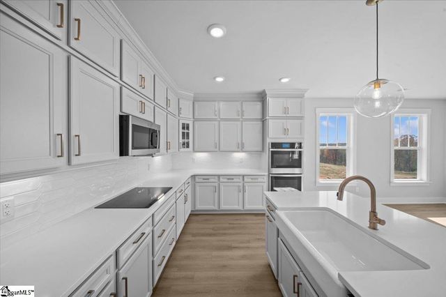 528 Winstone Trail, Woodruff, SC 29388