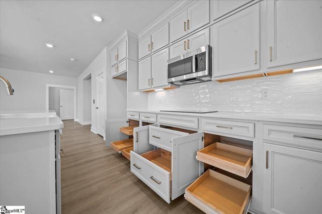 528 Winstone Trail, Woodruff, SC 29388