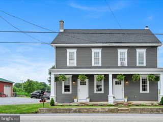 2607 E CUMBERLAND ST, Lebanon, PA 17042