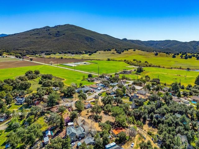 25176 Oak Lane, Descanso, CA 91916