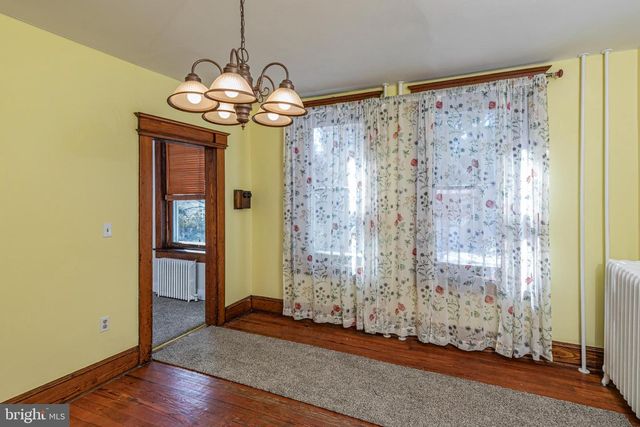 33 BREARLEY AVE, Lawrence Township, NJ 08648